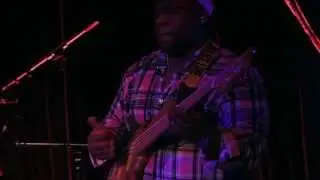 Papa Grows Funk - Amazing Bass Solo