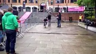 Test driving the Jyrobike!