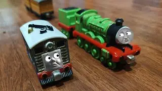 Toby helping Henry | Toby's afternoon off|Take-Along+Take N Play remake 