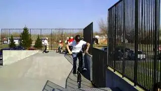 CLIP0252