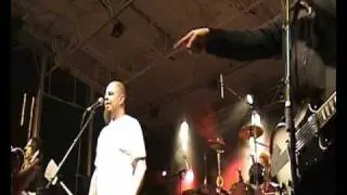 09 Stijn Van De Voorde (Studio Brussel), Caroline Gennez & BA (Music For Life 2009)