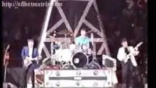 Tommy and Phil Emmanuel at 2000 Olympics