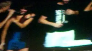RBD CONCERT 12/05/08 Parte 19-Cantando Las Mananitas A Dulce