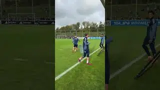 Rein damit! ⚽️🪣 #S04 #Schalke #Football #FootballChallenge #Challenge #Fussball #Futbol #Training