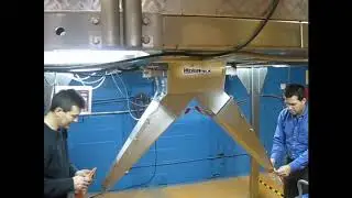 PrimoCombi&reg; multihead weigher dispensing kale chips
