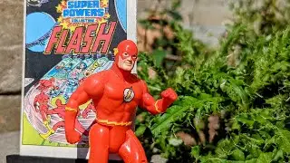 Super powers vintage retro the flash 1984 action figure review dc comics