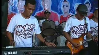 PANTAI KLAYER