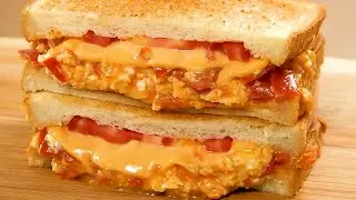 Tomato Scrambled Egg Sandwich 番茄滑蛋三明治