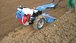 BCS740 POWERSAFE GX340 FRESA 80CM - Motocoltivatore reversibile con fresa da 80cm - Prova in campo