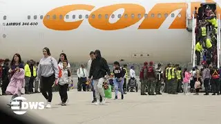 FULL ARRIVAL: Venezuelan Migrants Return from U.S. &ndash; Emotional Scenes | AC15