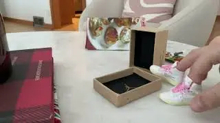 Finger shoes!