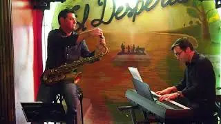 Joserra Zamora & Adri&aacute;n Carrio - Voyage