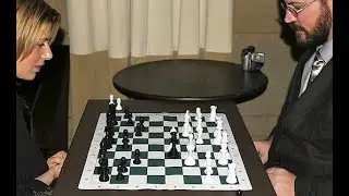 Ed Trice vs Susan Polgar in Gothic Chess match - AncientChess.com