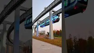 Fully automatic maglev sky train in Wuhan, China #china #shorts #train #automatic #technology