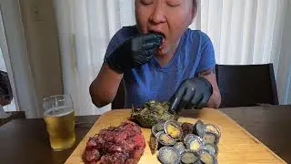 Tamashiro Market | Hawaiian Food Mukbang | Opihi | Poke | Laulau
