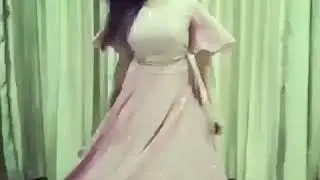 Meesaya murukku heroine aathimika dance