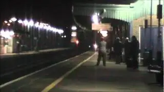 6024 'King Edward I' on 1Z28 storms through Didcot Parkway at speed!