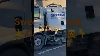 Sweeping 🛻 trucks - xe qu&eacute;t đường Mỹ #shorts #sweep #truck #hunguslife #duongphous