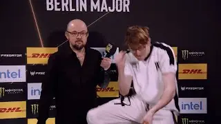 Saberlight does an impression of  BeastMaster's Drums of Slom