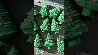 Christmas tree cookie gems!! 🎄💚 #christmascookies #christmasbaking