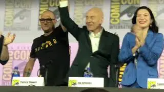 San Diego Comic-con Star Trek Picard Panel Entrance Hall H !!