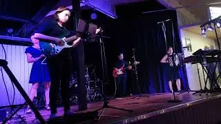 Neitoset - Stiina-Emilia Kemppainen - haitari