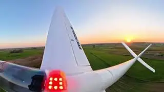 Lot szybowcem o zachodzie słońca | 4K | 360&deg; | DJI OSMO 360 | FMS GLIDER 2300MM FOX V2