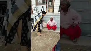 One good deed a day ❤️😁#happiness #trending #love #humanity #innocent #viralshort #helping #care