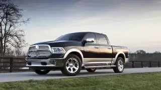 Keyless Enter-N-Go&trade;-Key fob programming for power locks in 2018 Ram Truck