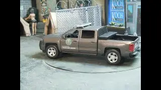Texas State Police Game Warden 1/24 scale Chevy Silverado with lights.