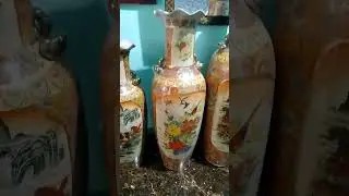Chinese Jar's