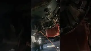 Adventures In Mobile Truck Repair 8 - An 18 Speed Trans Full of Coolant 😲! #pete #389 #peterbilt