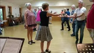 Fourpence Ha'Penny Farthing - English Country Dance