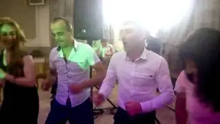 шелковичный зажигает