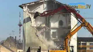 Abriss f&uuml;r Einkaufszentrum, Dillinger-Stra&szlig;e, Donauw&ouml;rth