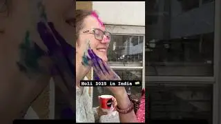 FOREIGNER Playing HOLI in India 🇮🇳