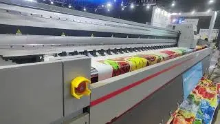 5.4 meter Maglev Solvent Printer with  8 1024i 30PL Printhead