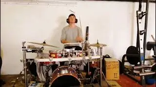 4 sticks - Juggling Drummer