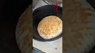 Shan&rsquo;xi Guokui,Chinese street food.#flatbread #streetfood #chinesefood # #food #deliciousfood