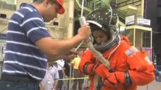 Space Shuttle Astronaut, Educator Joseph Acaba's Message to Students (Spanish Version)