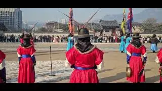 EXPLORE SEOUL - Palastwache