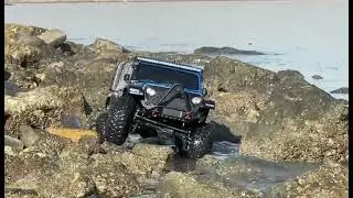 HB RTR R1011 1/10 4WD RC  Full Proportional Rock Crawler RUBICON LED Light Off-Road Climbing Truck