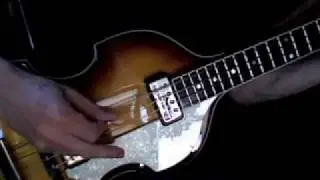 Höfner HTC Contemporary vs. Höfner HI Ignition Beatles Bass