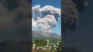 Massive Sakurajima Volcano Eruption in Japan | 4K Ultra HD #volcano #japan #eruption