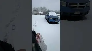 #deliverydriver tip 11 - leave the car on the road if driveway are not shoveled - dont get stuck
