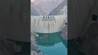 The 275-meter giant dam is filling - time lapse (Yusufeli Dam -&Ccedil;oruh River- Artvin, T&uuml;rkiye)