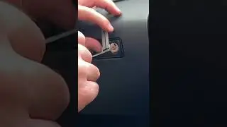 Mercedes Glovebox lock picked in under 30 seconds! W205 C - Class. Using Lishi HU64.