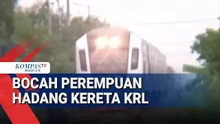 Viral Bocah Perempuan Hadang Kereta KRL