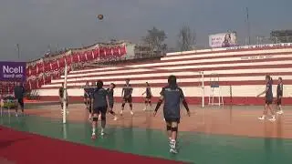 टाइगर कप भलिबलः महिलातर्फको थाईल्याण्डको थाइल्याण्ड क्विन्स टोली पोखरा रङ्गशालामा अभ्यास गर्दै