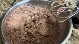 Whipped Frosting - What Happens When You Whip Ready Made Cake Icing